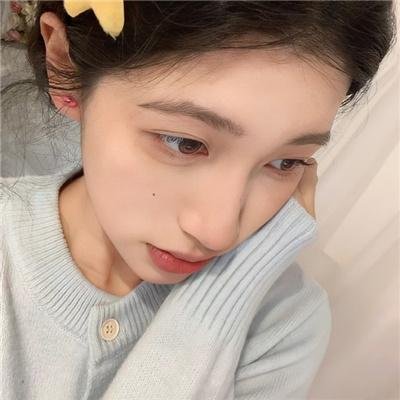 楼下的女人和楼上的男人
